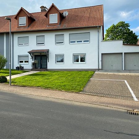 Schoene Ferien- Monteurswohnung - Ruhig Und Malerisch Gelegen Hofgeismar Eksteriør billede